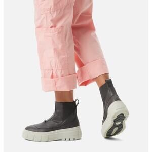 New Sorel Caribou X Boot Chelsea WP in Jet, Pixel Leather Women's Size 11